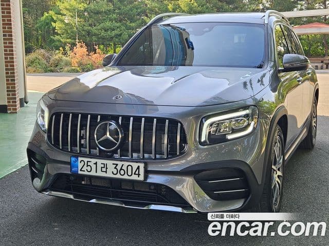 Mercedes-Benz GLB-Class 2022 — Фото 2/20