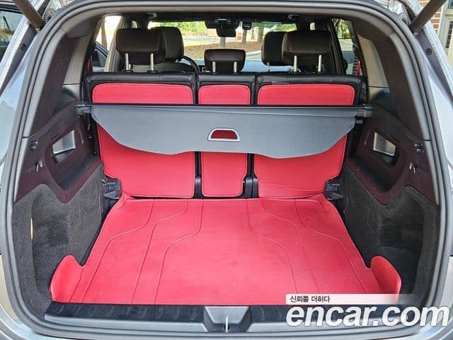 Mercedes-Benz GLB-Class 2022 — Фото 14/20