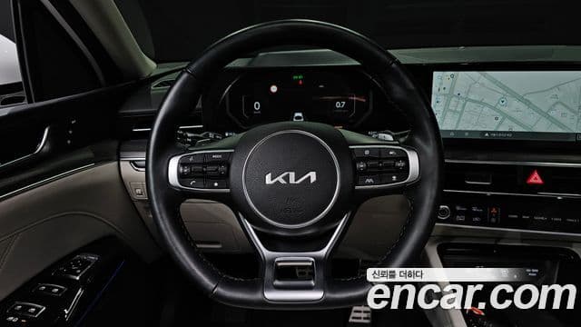 Kia K5 2024 — Şəkil 13/20
