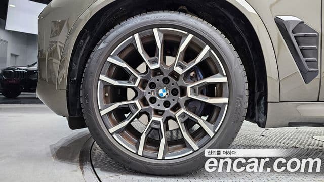 BMW X5 2025 — ფოტო 5/20
