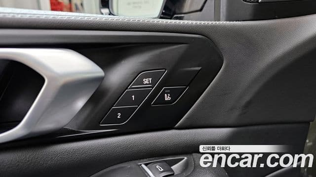 BMW X5 2025 — Photo 22/32