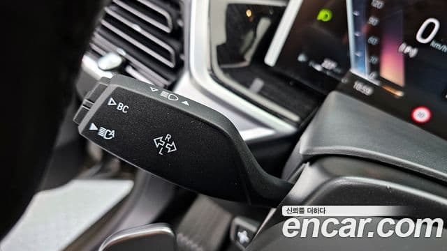 BMW X5 2025 — Photo 30/32