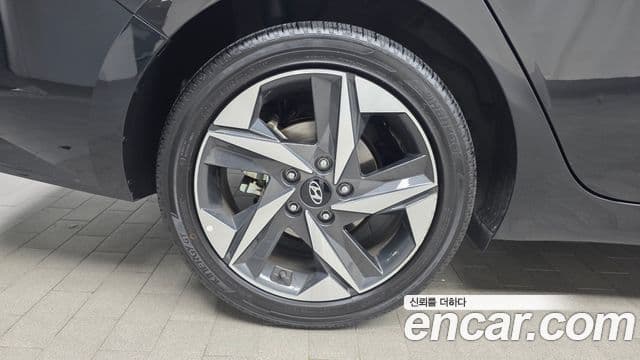 Hyundai Avante 2023 — ფოტო 5/20