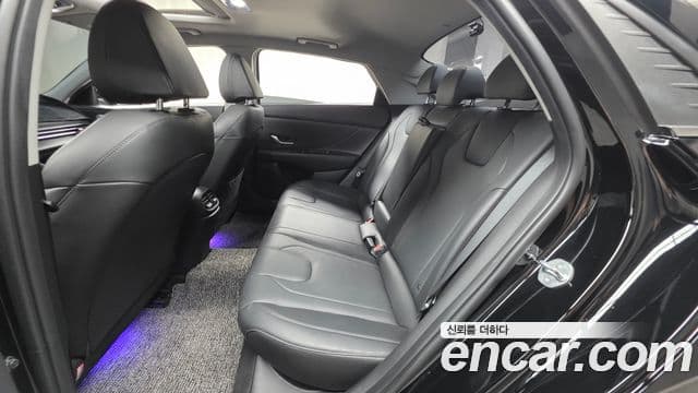 Hyundai Avante 2023 — ფოტო 12/20