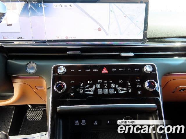 Genesis GV80 2024 — Photo 13/20