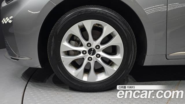 Kia K8 2024 — ფოტო 5/20