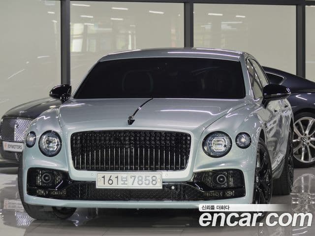 Bentley Flying Spur 2023 — Şəkil 20/20