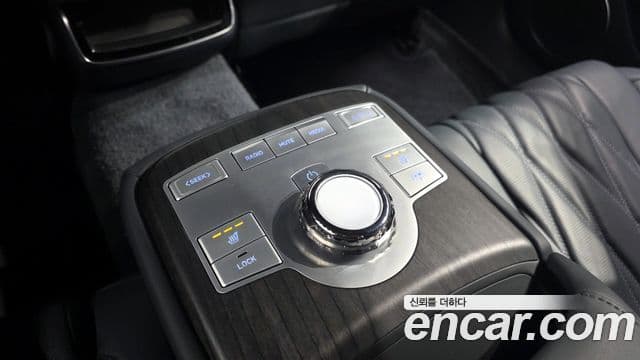 Genesis Electrified G80 2024 — ფოტო 19/20