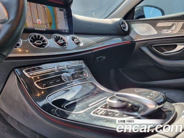 Mercedes-Benz CLS-Class 2019 — Şəkil 16/19