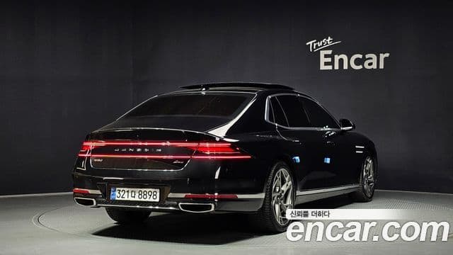 Genesis G90 2023 — Şəkil 2/20