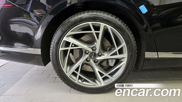 Genesis G90 2023 — Şəkil 5/20