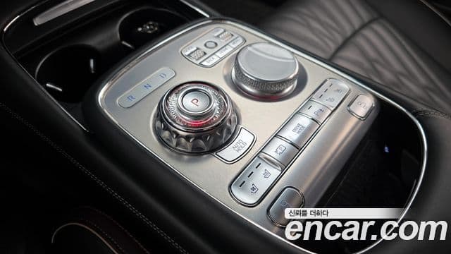 Genesis G90 2023 — Şəkil 9/20