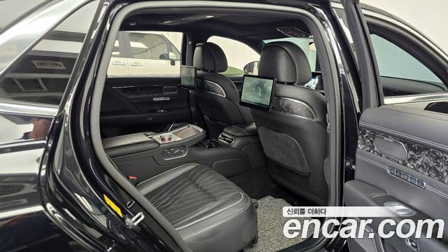 Genesis G90 2023 — Şəkil 11/20