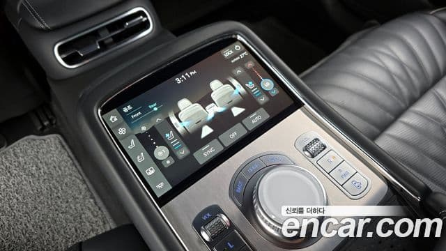 Genesis G90 2023 — Şəkil 19/20