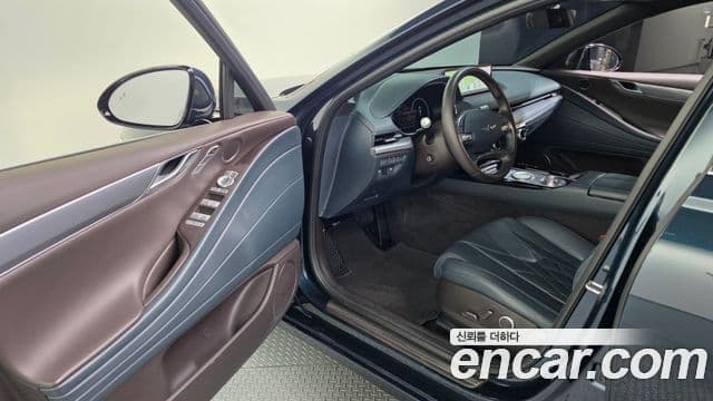 Genesis Electrified G80 2021 — ფოტო 10/20