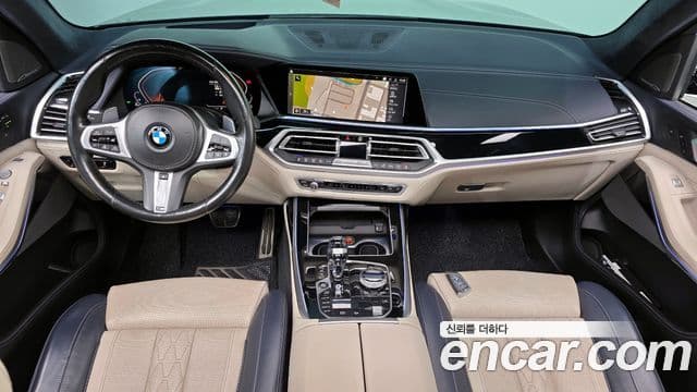 BMW X7 2019 — Photo 15/20