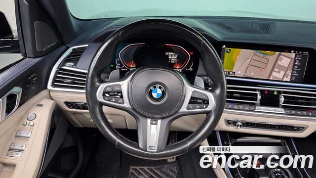 BMW X7 2019 — Photo 10/20