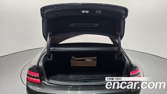 Genesis G80 2020 — Şəkil 26/34