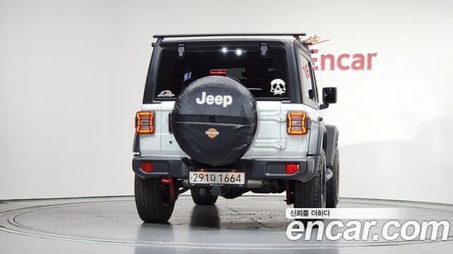 Jeep Wrangler 2019 — Şəkil 4/20