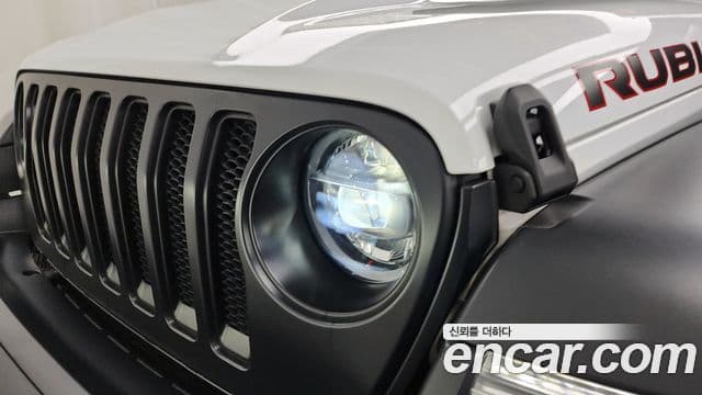 Jeep Wrangler 2019 — Photo 22/31