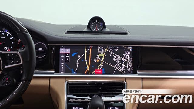 Porsche Panamera 2019 — Şəkil 19/20