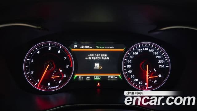 Genesis G70 2018 — ფოტო 7/20