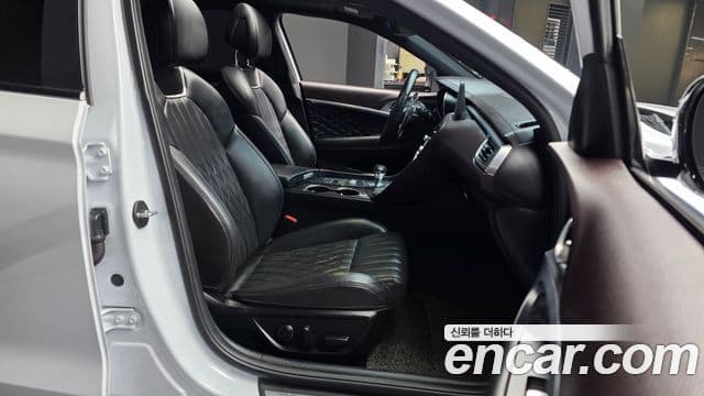 Genesis G70 2018 — ფოტო 11/20