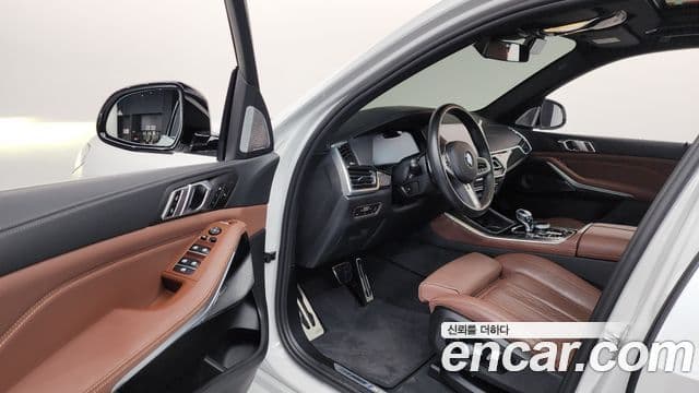 BMW X5 2022 — ფოტო 10/20