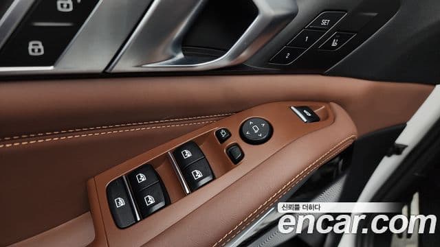 BMW X5 2022 — Photo 13/33