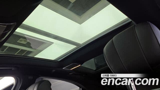 Mercedes-Benz S-Class 2020 — ფოტო 15/20