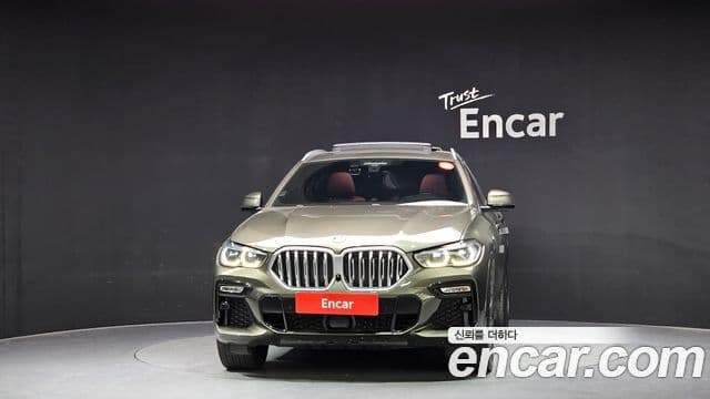 BMW X6 2021 — Photo 19/20