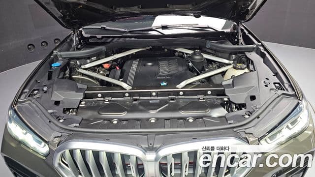 BMW X6 2021 — Photo 1/20