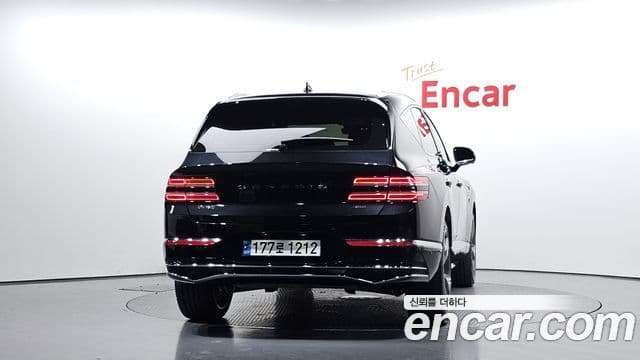 Genesis GV80 2023 — ფოტო 4/20