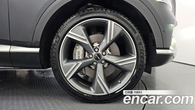 Genesis GV80 2023 — ფოტო 5/20