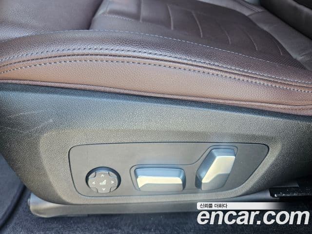 BMW X4 2019 — Фото 10/14