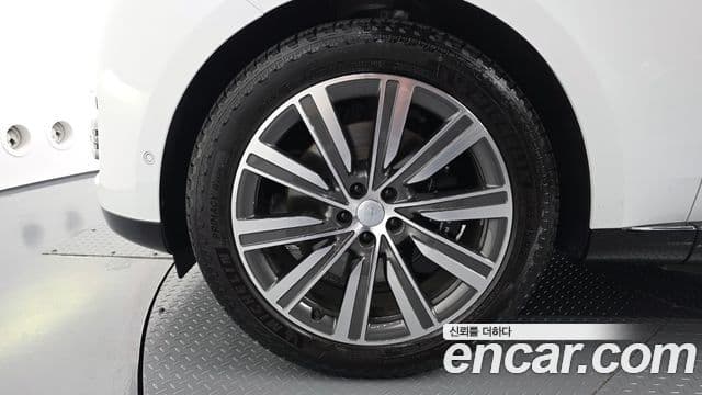Land Rover Range Rover 2025 — ფოტო 5/20