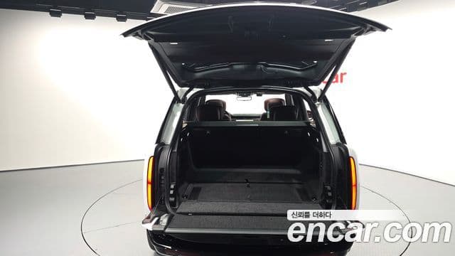 Land Rover Range Rover 2025 — ფოტო 20/20