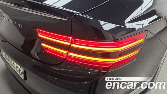 Genesis G80 2020 — ფოტო 11/31