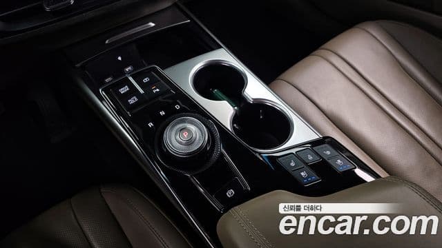 Kia K8 2021 — ფოტო 7/20