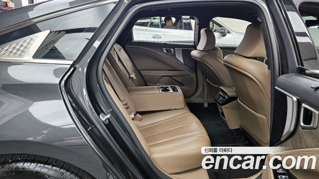 Kia K8 2021 — ფოტო 12/20