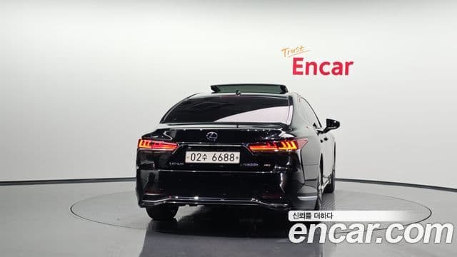 Lexus LS500h 2018 — Şəkil 4/20