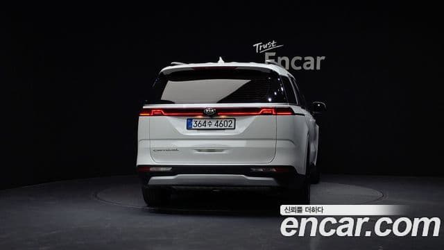 Kia Carnival 2020 — Фото 4/20