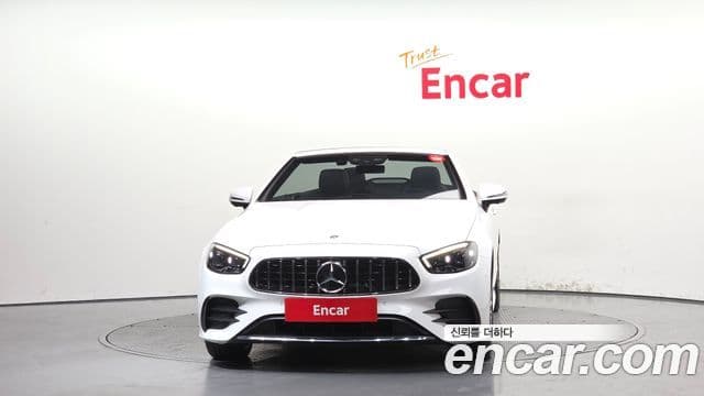 Mercedes-Benz E-Class 2022 — Фото 3/20