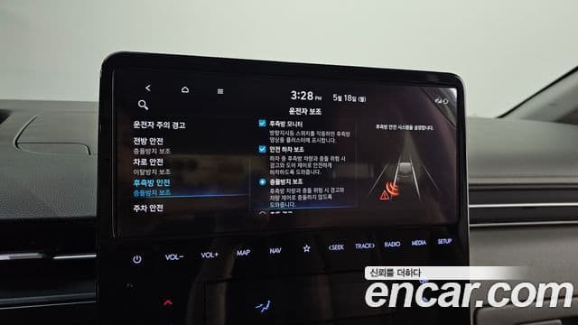 Hyundai Staria 2022 — Фото 16/20