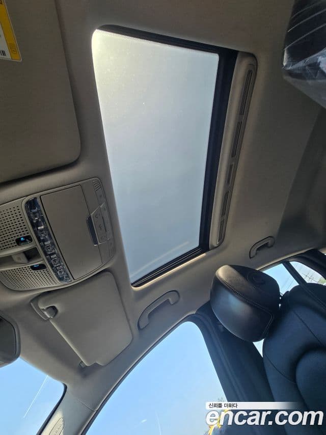 Mercedes-Benz GLC-Class 2018 — ფოტო 6/20