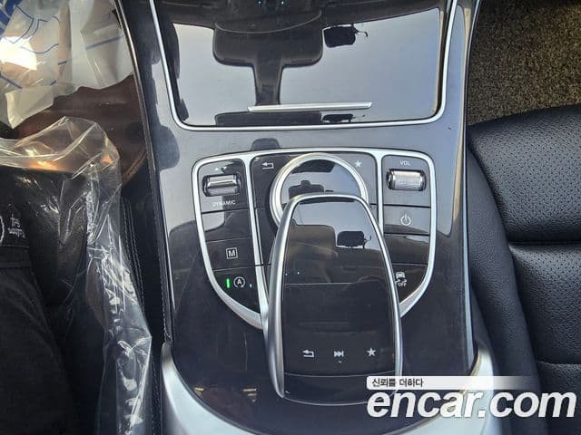Mercedes-Benz GLC-Class 2018 — ფოტო 8/20