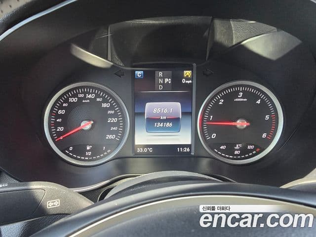Mercedes-Benz GLC-Class 2018 — ფოტო 12/20