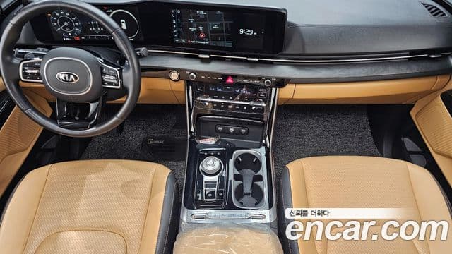 Kia Carnival 2020 — Фото 7/20