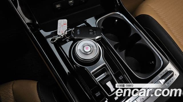 Kia Carnival 2020 — Фото 9/20