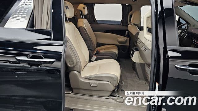 Kia Carnival 2024 — Фото 11/20